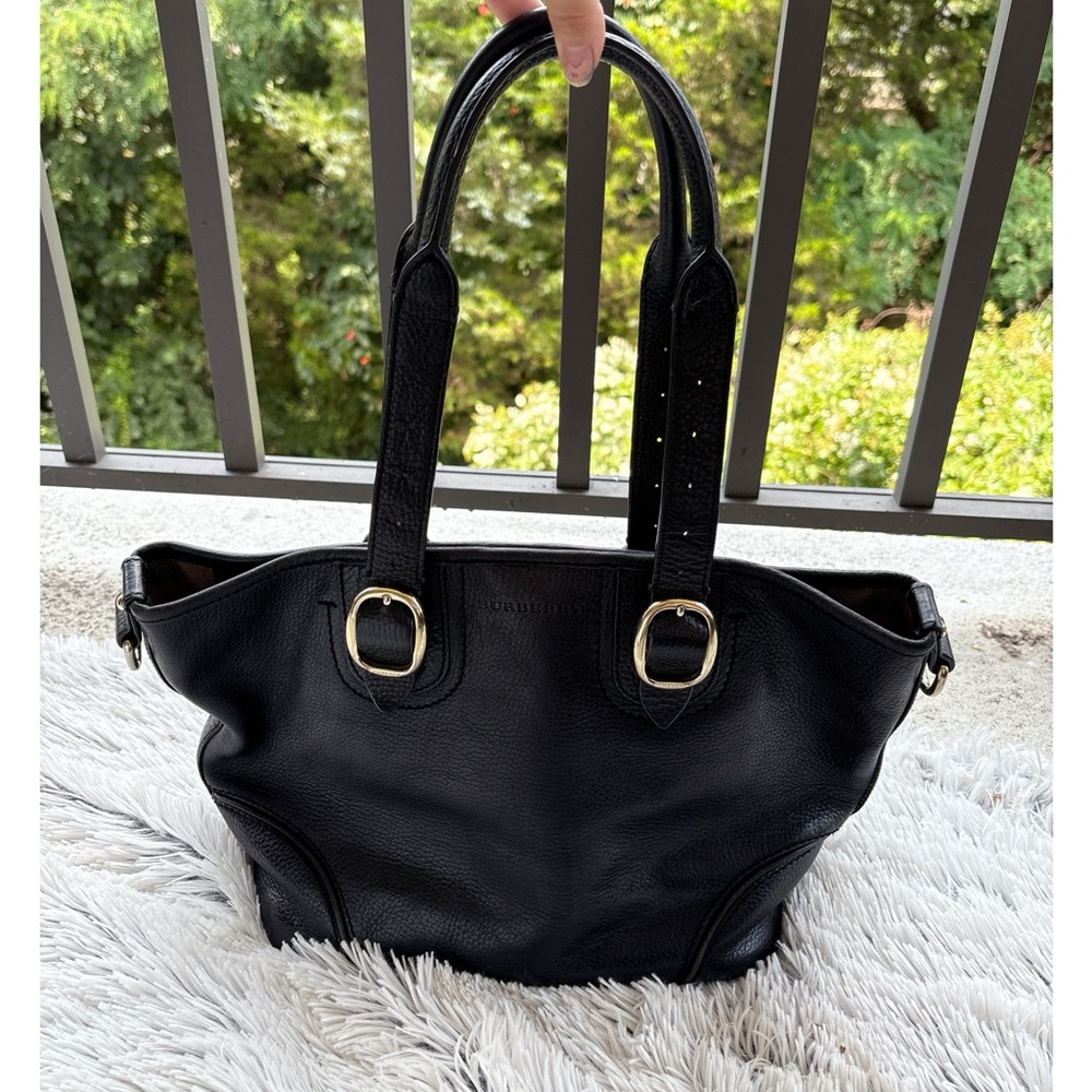 Burberry‎ Authentic Classic Black Leather Textured Tote Plaid Interior